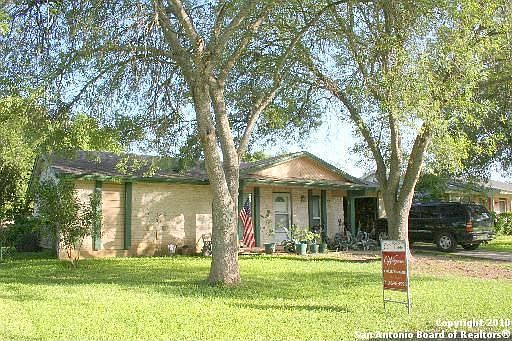 1st image of 320 Beverly Dr