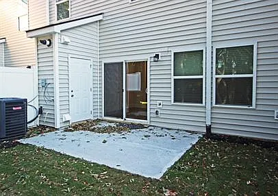 505 Windsinger Ln — Photo 15