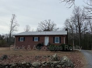 161 Crescent Dr, Asheboro, NC 27203
