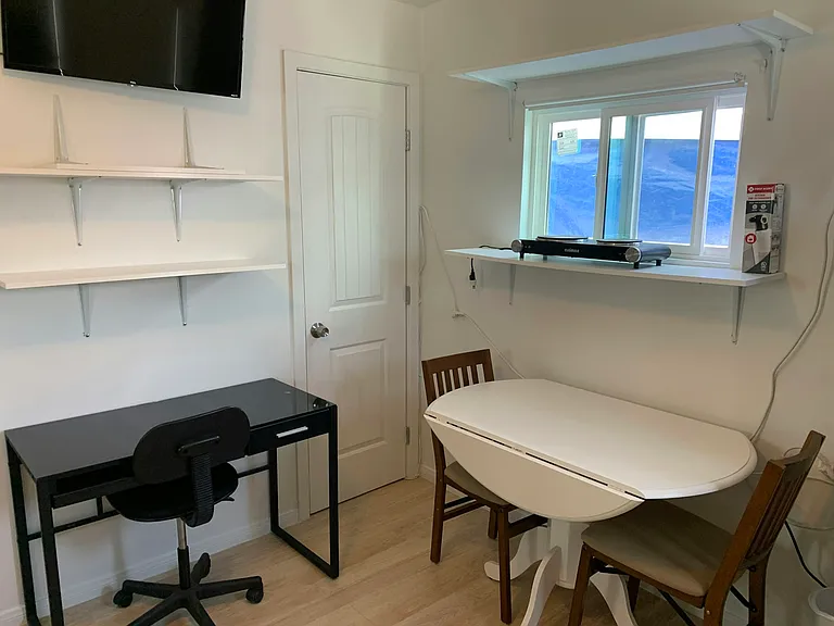 681 Robert Ave #1 — Photo 6