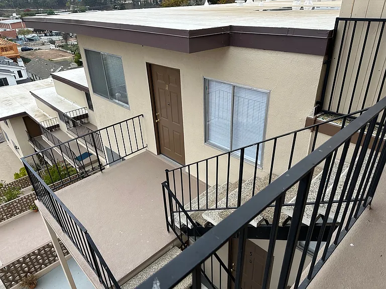 840 Haverford Ave #11 — Photo 5