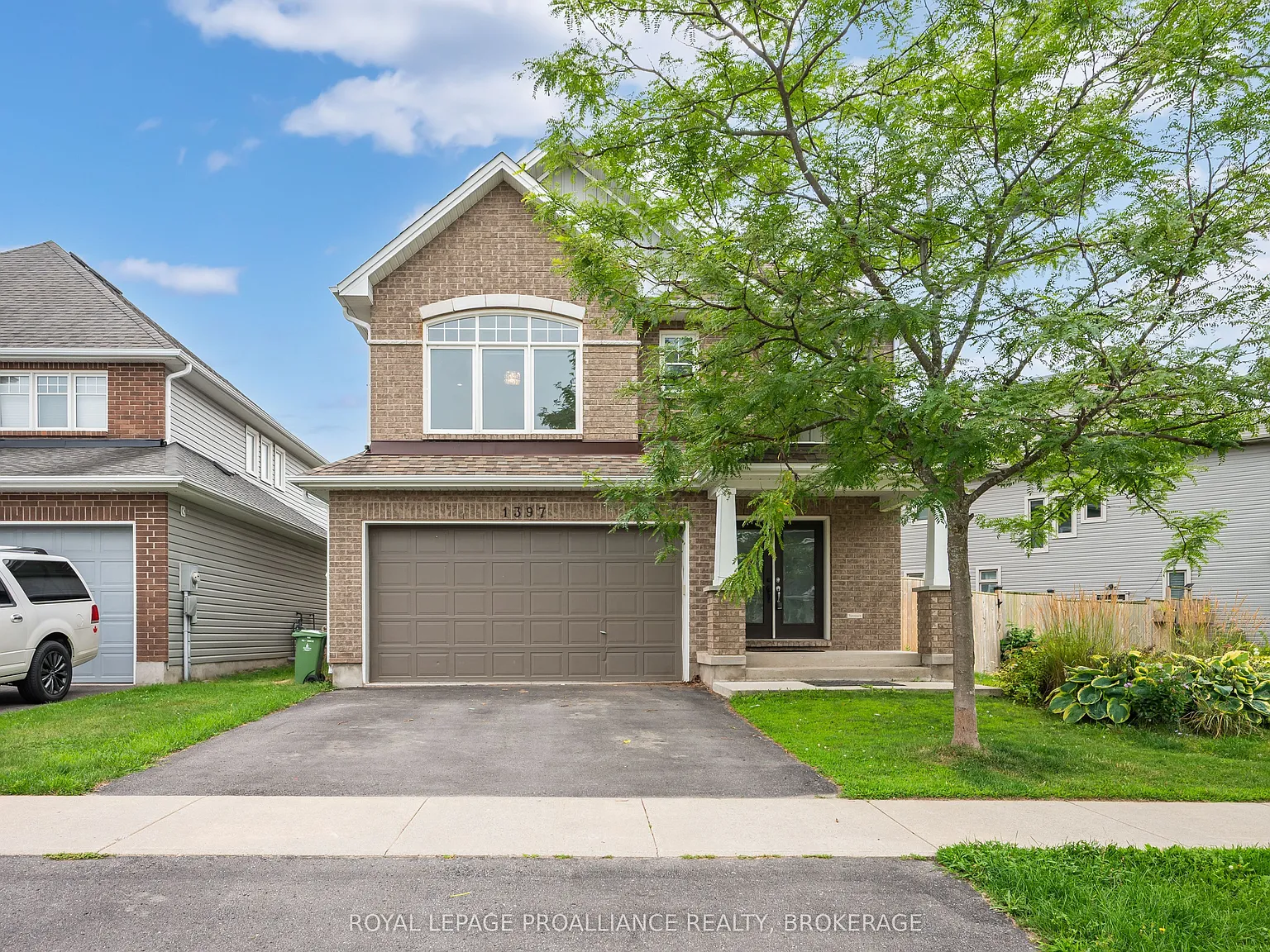 4 bed, $3,500 — Photo 2