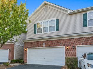 194 Concord Dr S, Oswego, IL 60543