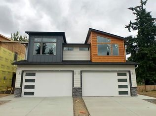 8703 NE 43rd Pl, Vancouver, WA 98665