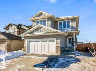 4452 6th St NW, Edmonton, AB T6T 0Z8