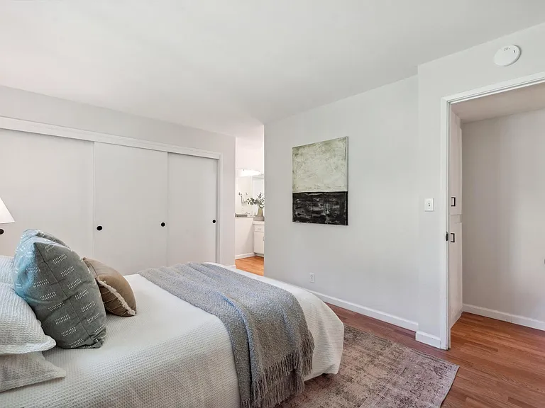 146 Ascot Ct #3 — Photo 11