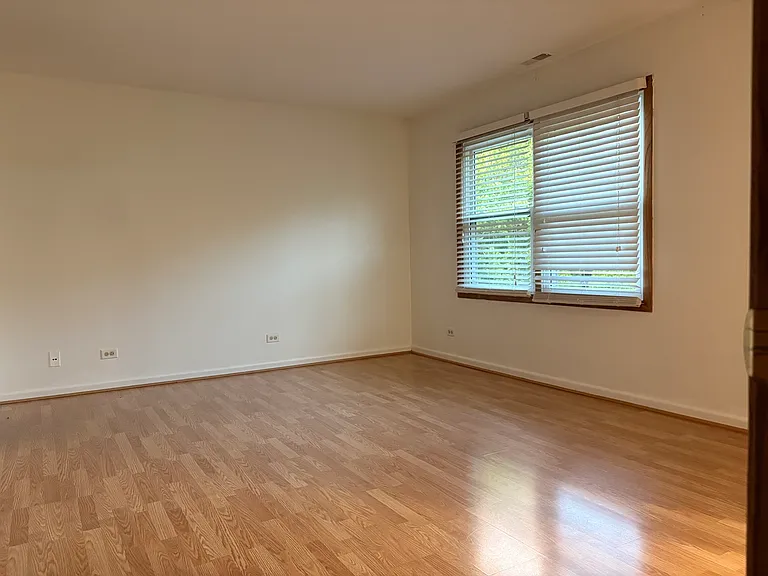 5431 Ebony Ct — Photo 8