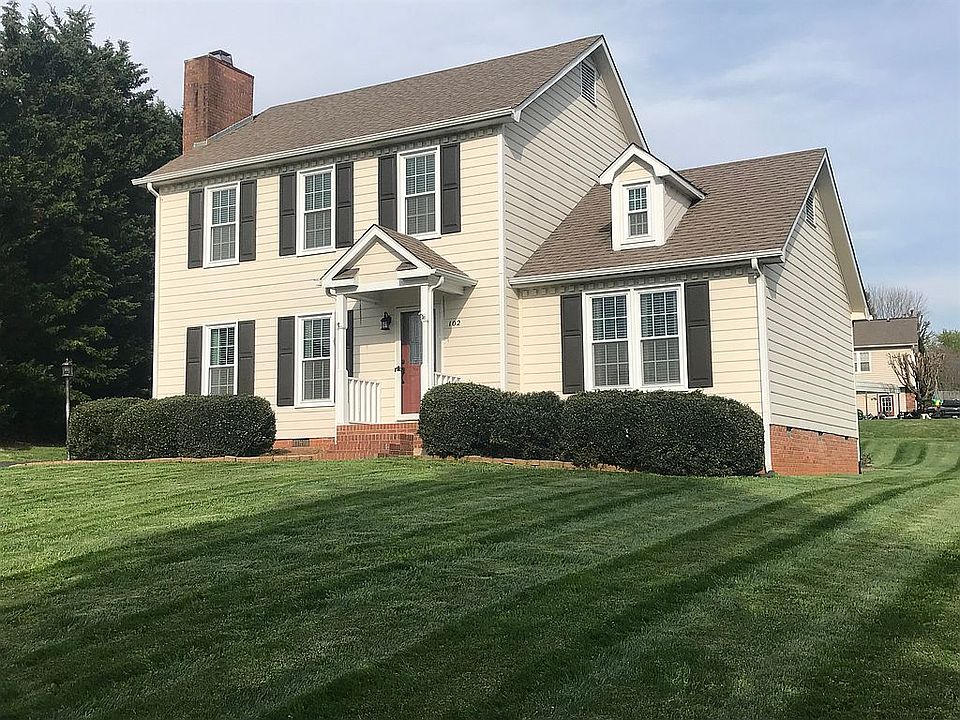 2nd image of 102 London Ct
