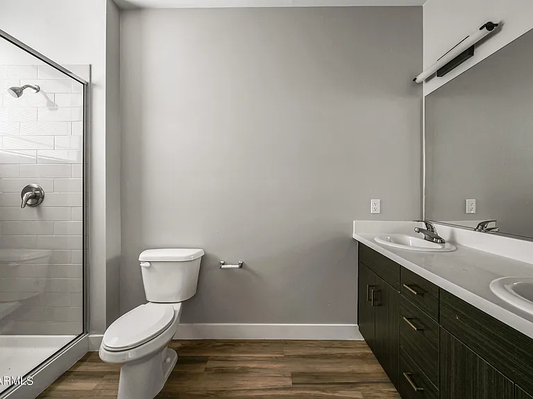 1023 W 5th St #1025 — Photo 20