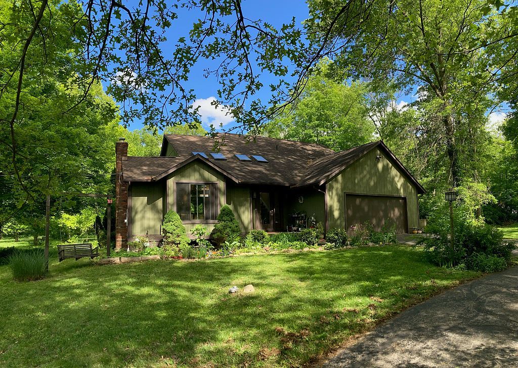 Real estate listing image