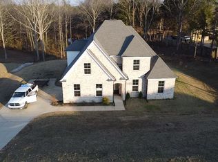 214 Byhalia Creek Farms Rd E, Byhalia, MS 38611