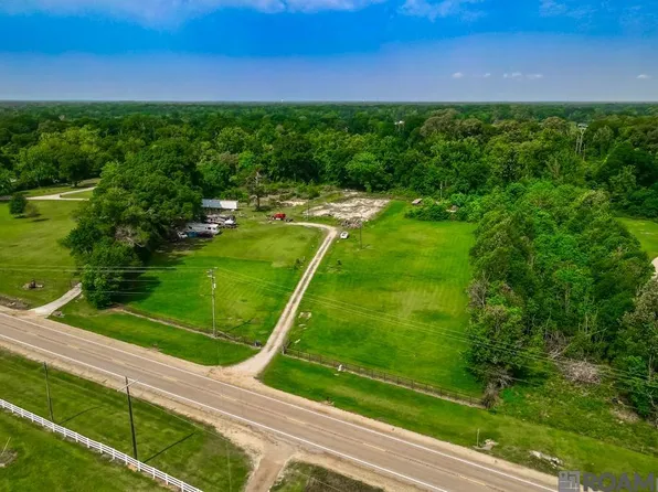 21717 Plank Rd, Zachary, LA 70791