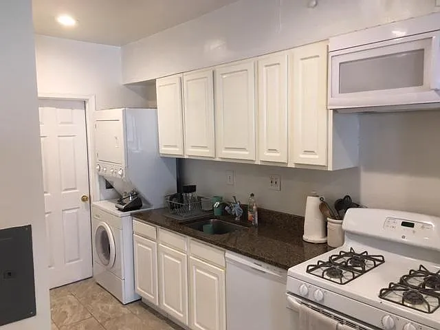 4315 River Rd NW #4 — Photo 15