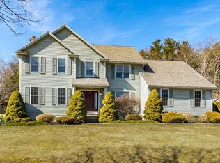 3 Kings Row, North Reading, MA 01864