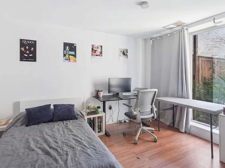 102 Gainsborough St #5E — Photo 5