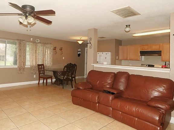 5th image of 623 Remington Heights Dr