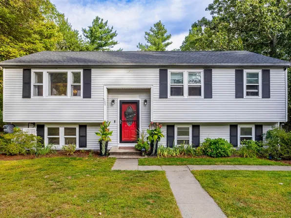 7 Roderick Circle, Nashua, NH 03062