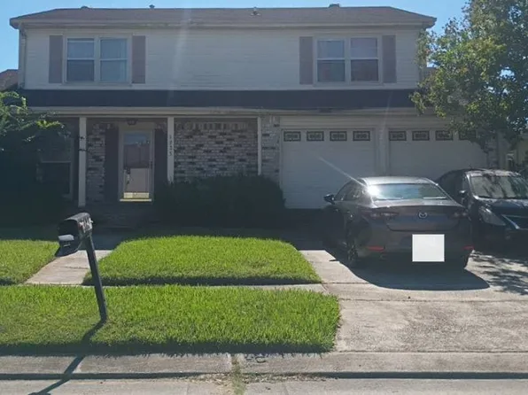3825 Sue Ker Dr, Harvey, LA 70058