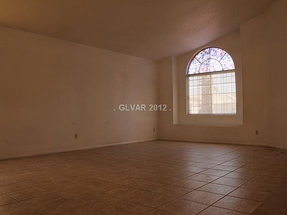 2nd image of 3941 Laurel Brook Dr
