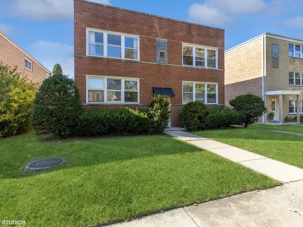8220 Keating Ave APT 2S, Skokie, IL 60076