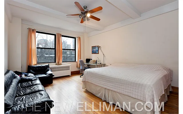 Sold by Douglas Elliman | media 15