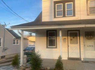 225 W Philadelphia Ave #1, Morrisville, PA