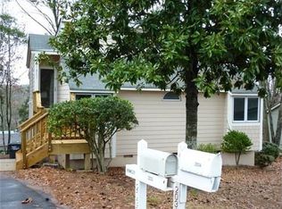 2034 Manila Bay Ln, Tega Cay, SC 29708