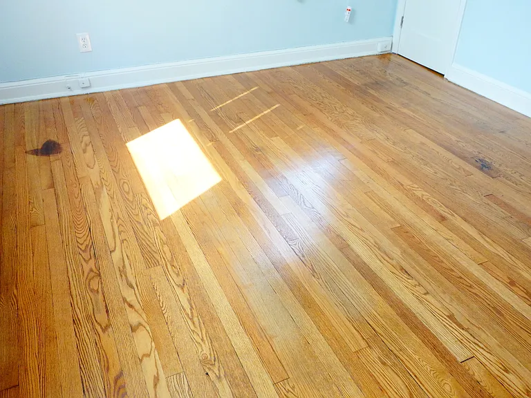 8405 Greenwood Ave — Photo 12