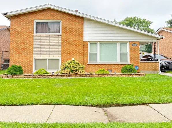 15224 Diekman Ct, Dolton, IL 60419