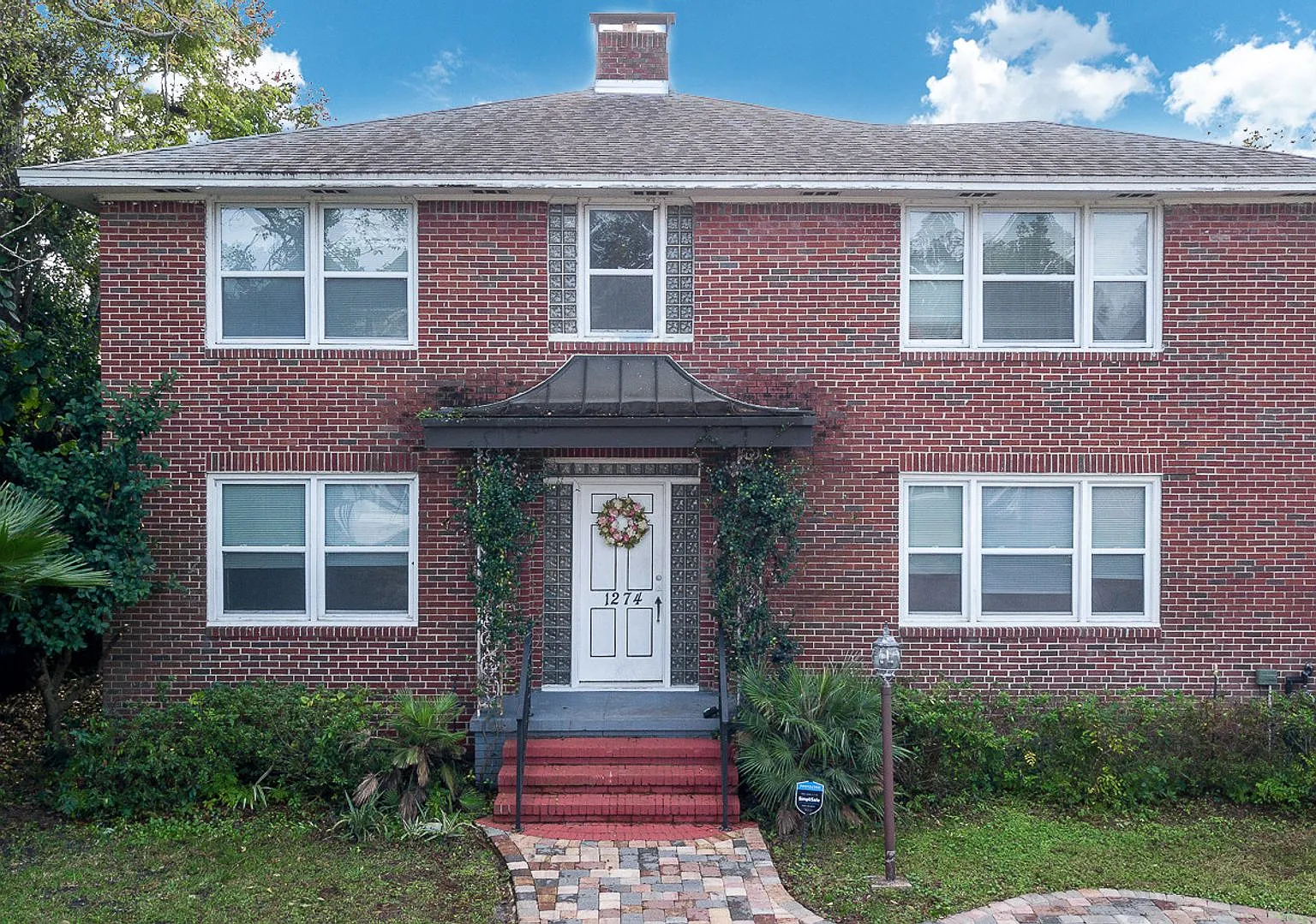 Belmont Terr 1274 - 1276 — Photo 1