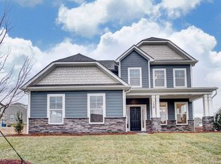 139 Caversham Dr, Mooresville, NC 28115