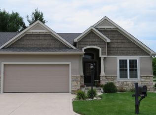 3203 Pickwick Park Ln, Goshen, IN 46528