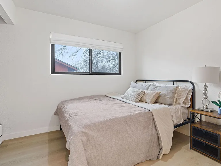 7106 Colony Park Dr — Photo 19