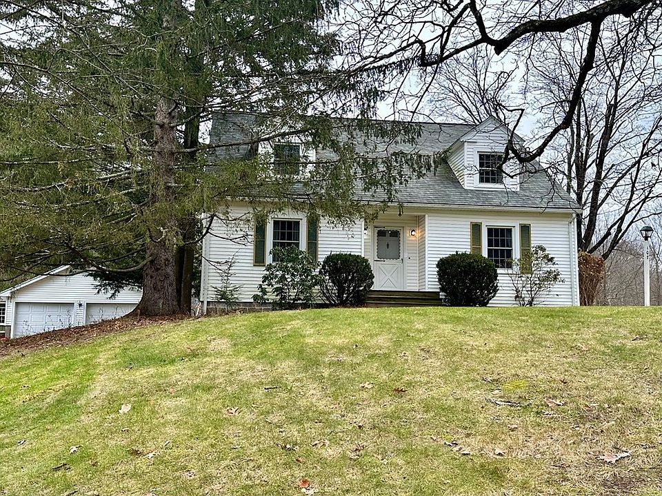 1st image of 107 Woodbridge St