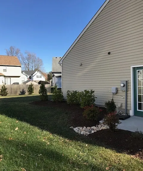 323 Michael Selby Dr — Photo 20