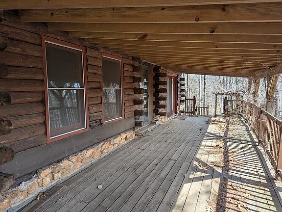 9th image of this home