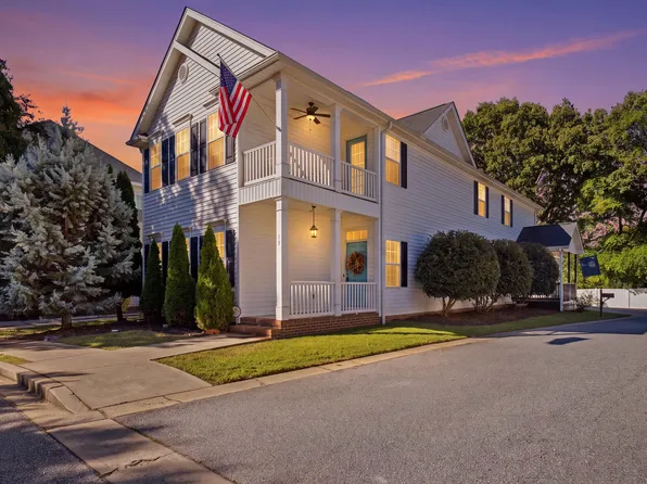 19 Carex Ct, Taylors, SC 29687