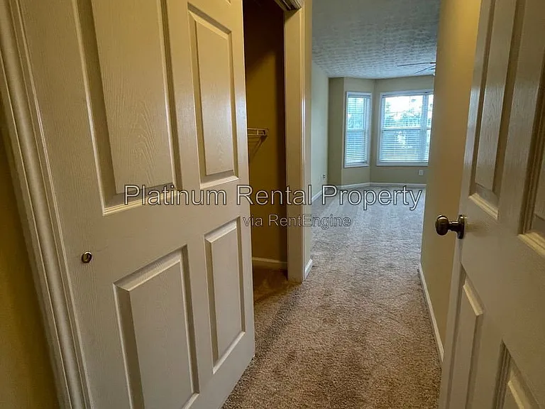 810 Camelon Ct — Photo 16