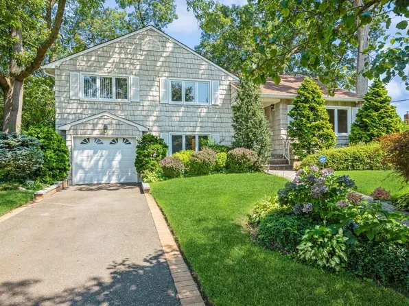 1901 Merion Street, East Meadow, NY 11554