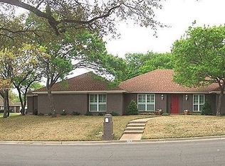 10031 Burgundy Ln, Woodway, TX 76712
