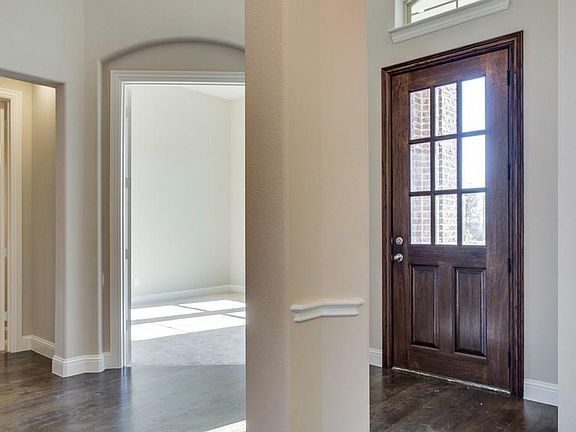3rd image of 5107 Lacey Cir