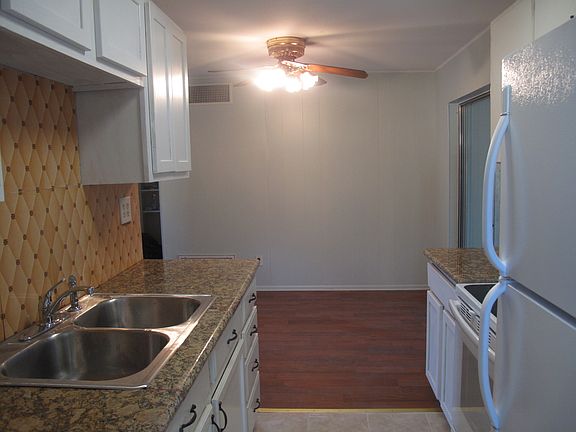 4th image of 706 Plumosa Ave