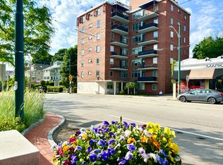 125 Trapelo Rd APT 36, Belmont, MA 02478