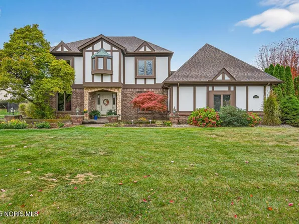 16235 Normandy Rd W, Perrysburg, OH 43551