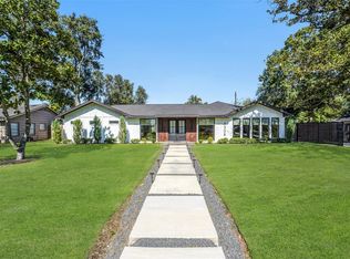 9306 Rosstown Way, Houston, TX 77080