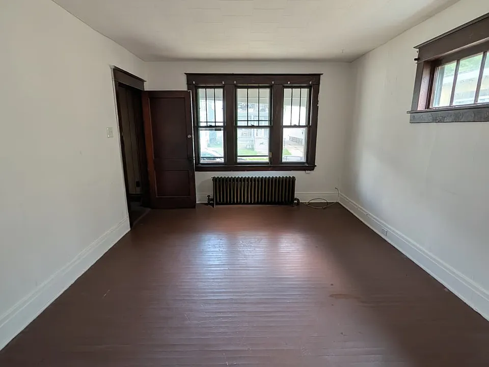 84 Eckhert St #1