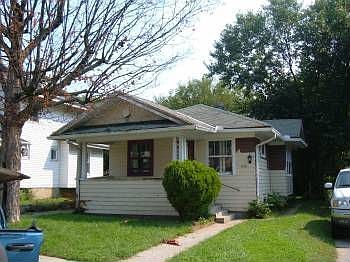 1st image of 836 Saint Agnes Ave