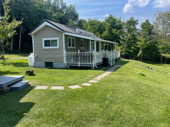 2268 Cemetery Hill Rd, Franklinville, NY 14737