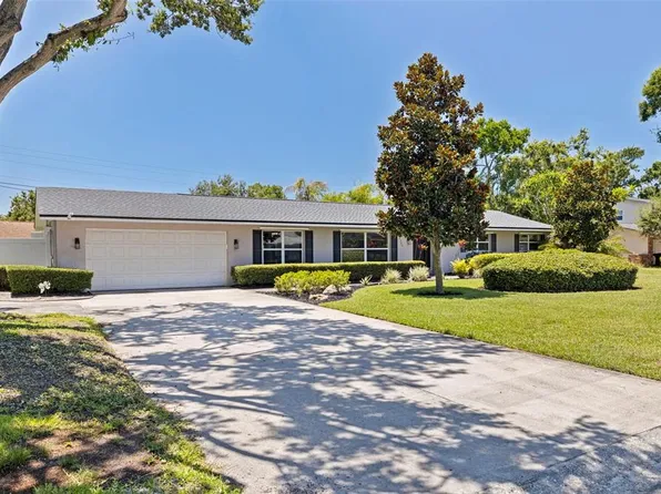 2390 66th Ave S, Saint Petersburg, FL 33712