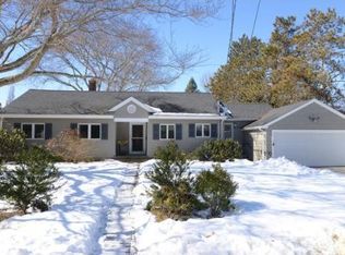 114 Puritan Ln, Swampscott, MA 01907